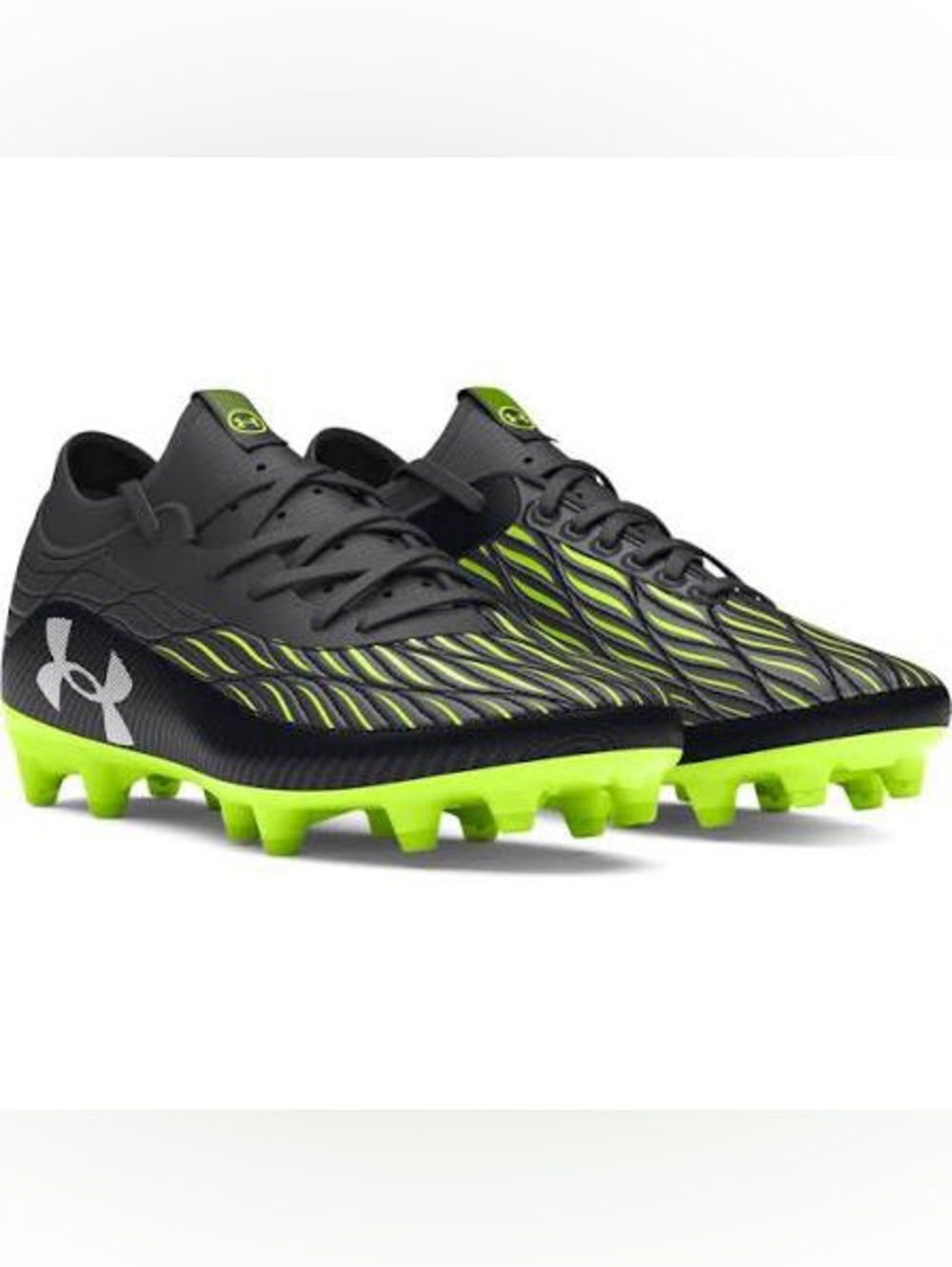 BRAND NEW boy youth under armour magnetico soccer cleats shoes 5.5Y & 6Y